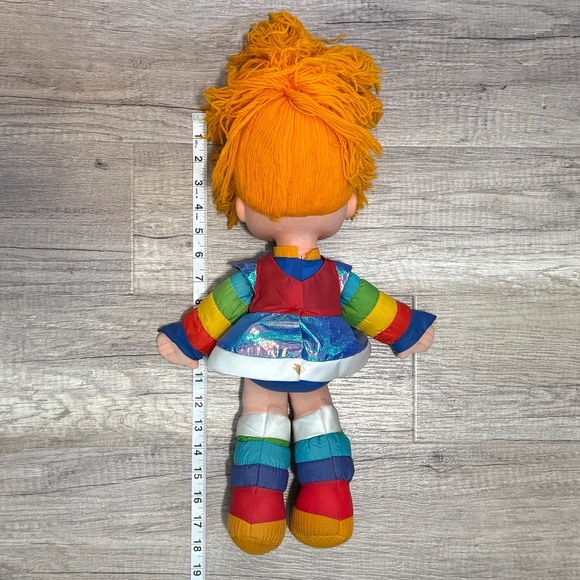 1983 Hallmark Cards Inc. Rainbow Brite Doll - Picture 3 of 11